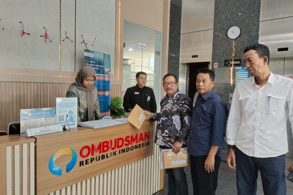 Aktivis dan LSM Melaporkan PT Conch ke Ombudsman RI
