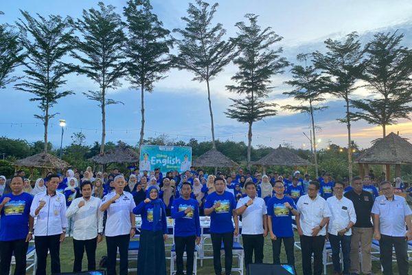 Bupati Sidrap Syaharuddin Alrif Melaunching Jaminan Sosial BPJS Ketenagakerjaan Bagi Petani dan Peternak