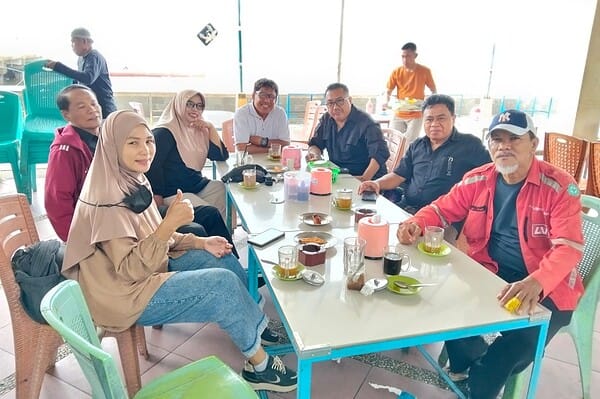 Pengurus SMSI Kota Parepare menggelar rapat persiapan musyawarah kota yang dipimpin ketua SMSI Parepare Abd Razak Arsyad