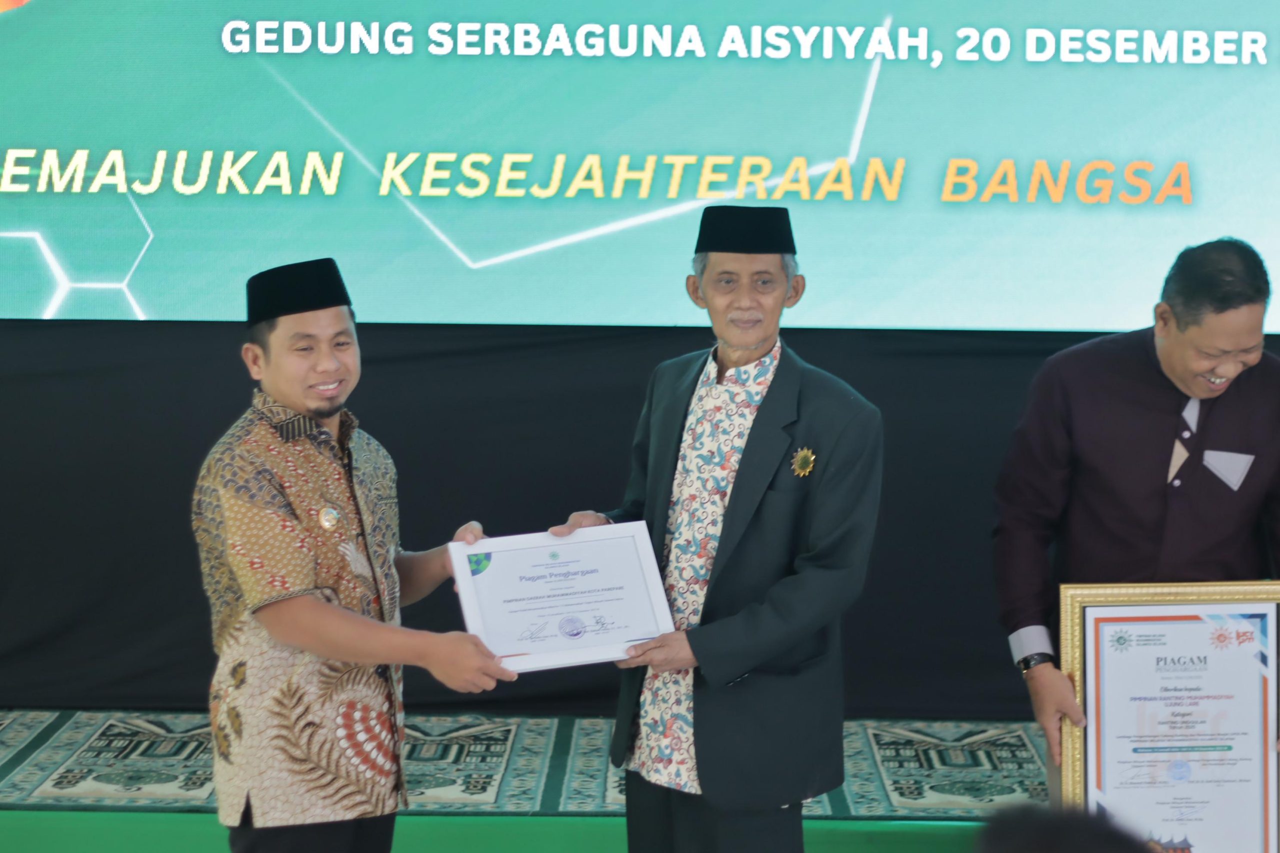 Walikota Parepare Tasming Hamid menghadiri milad Muhammadiyah