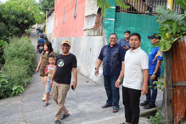 Wali Kota Parepare, Tasming Hamid, turun langsung memantau sejumlah pengerjaan infrastruktur jalan