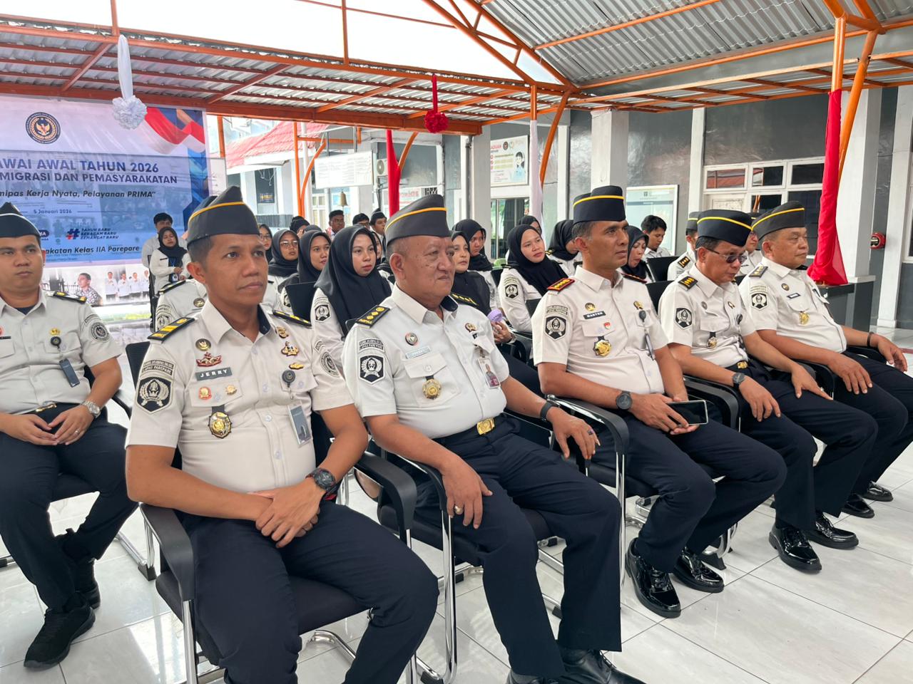 Jajaran Lapas Parepare mengikuti rapat bersama kementerian IMIPAS secara virtual