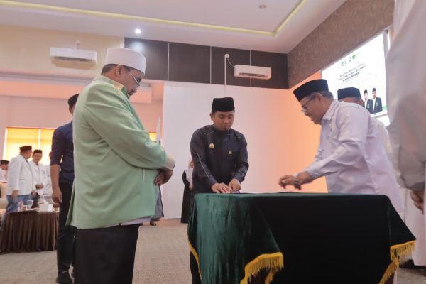 Walikota Parepare Tasming Hamid menghadiri pelantikan Pengurus Daerah Ikatan Persaudaraan Imam Masjid (PD IPIM) Kota Parepare