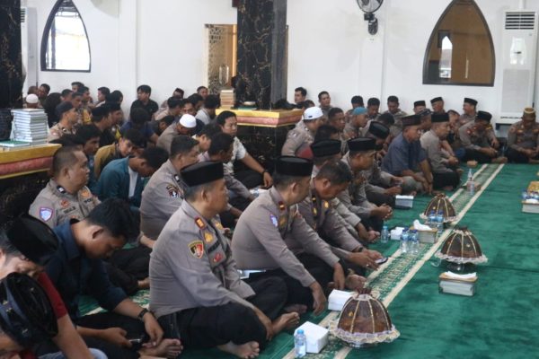 Polres Pinrang melaksanakan kegiatan Peringatan Isra Mi’raj Nabi Besar Muhammad SAW Tahun 1447 Hijriah / 2026 M
