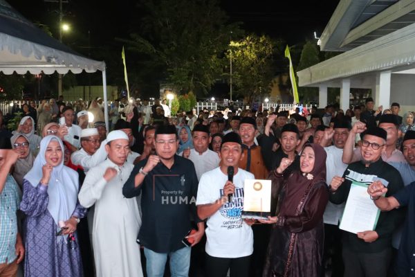 Bupati Sidenreng Rappang (Sidrap), Syaharuddin Alrif, didampingi Wakil Bupati, Nurkanaah, memimpin rapat koordinasi persiapan Pekan Olahraga, Seni, dan Pembelajaran (Porsenijar) PGRI Tingkat Provinsi Sulawesi Selatan Tahun 2026
