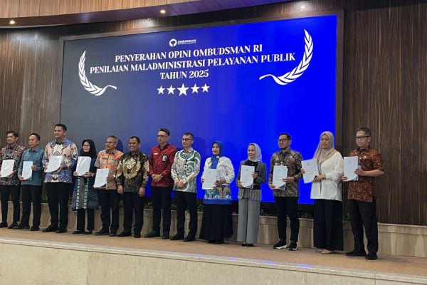 Pemerintah Kota Parepare kembali mencatatkan capaian positif dalam bidang pelayanan publik. Pada penilaian kepatuhan pelayanan publik tahun 2025, Pemkot Parepare berhasil memperoleh Opini Kualitas Tinggi dari Ombudsman Republik Indonesia.