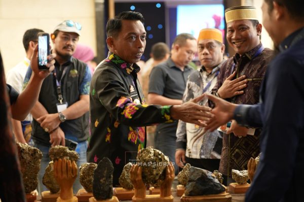 Bupati Sidrap Syaharuddin Alrif menghadiri PSBM XXVI di Makassar