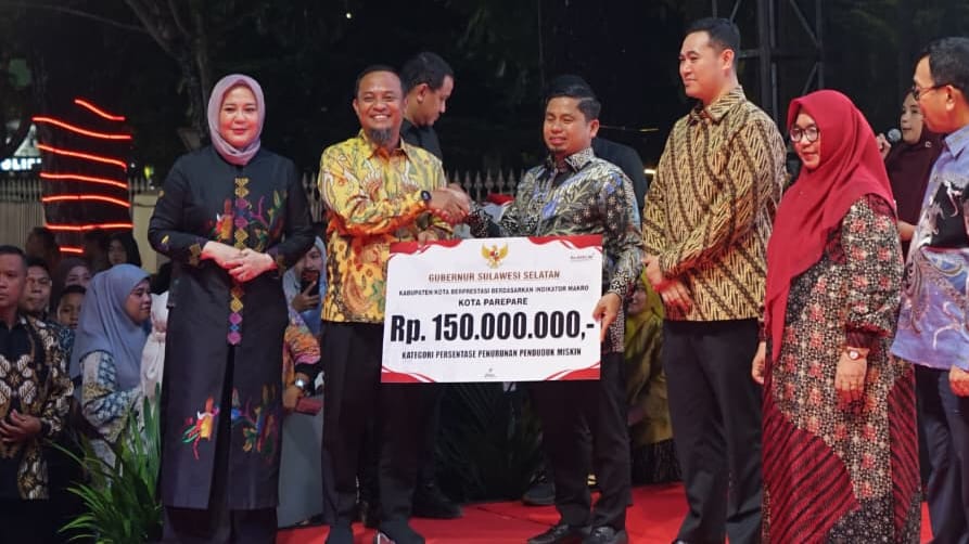 Pemkot Parepare Catat Prestasi, Pemprov Sulsel Apresiasi Penurunan Kemiskinan dan Raihan Sertifikat Menuju Kota Bersih