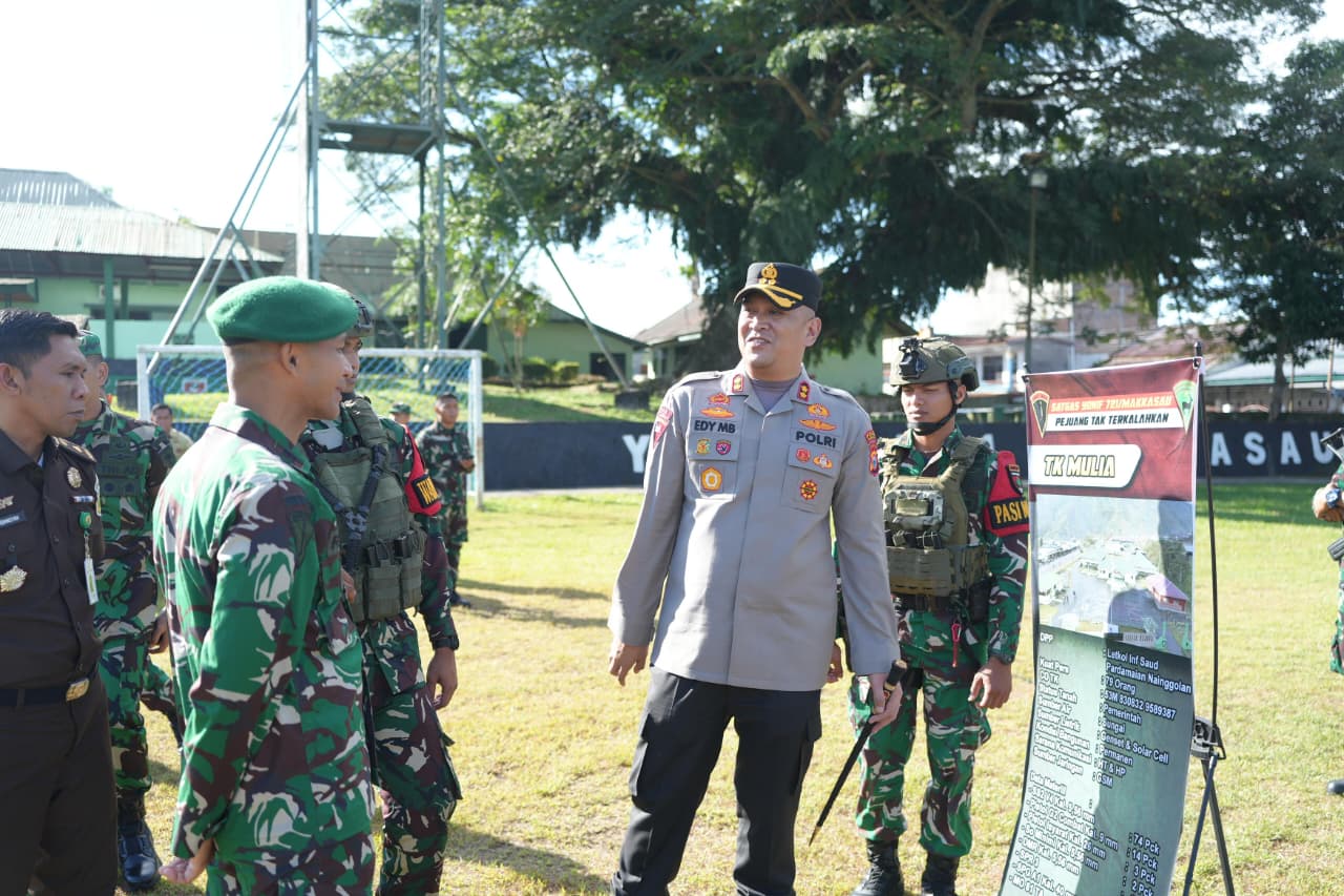 ‎Kapolres Pinrang Hadiri Kunjungan Kerja Pangdam XIV/Hasanuddin di Yonif 721/Makkasau