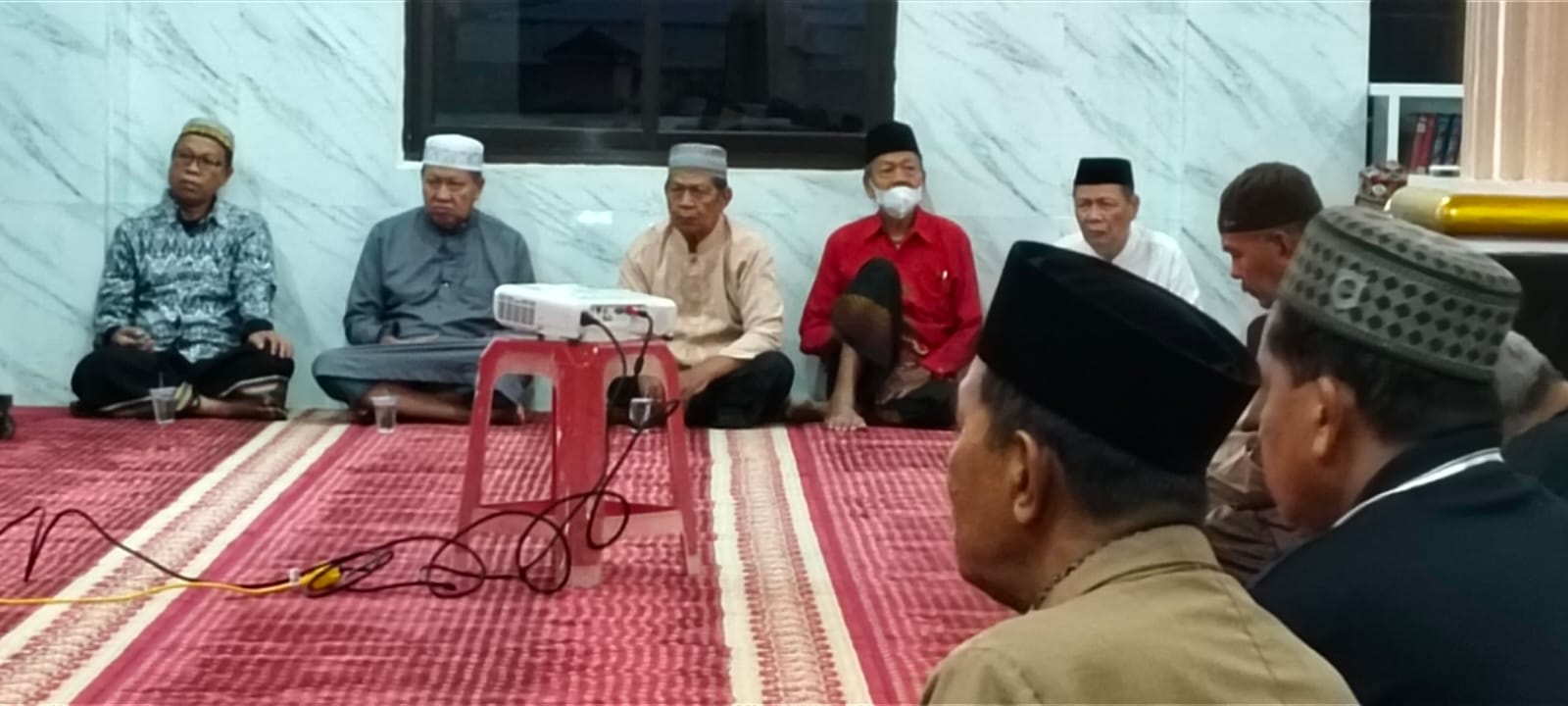 Kajian Rutin setiap Sabtu di Masjid Miftahul Jannah, Perumahan Sao Lapadde, Kelurahan Lapadde, Kota Parepare menghadirkan narasumber Dr. H. Abdillah, Lc., M.HI., dosen di IAIN Parepare