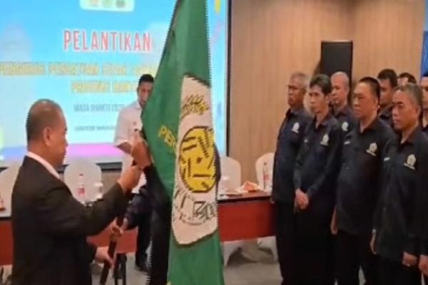 Ketua Umum PB PSTI, H. Surianto, secara resmi melantik dan mengukuhkan Pengurus Provinsi PSTI Banten masa bakti 2026–2030
