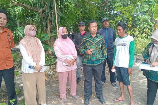 Tim dari Pengadilan Negeri Sidrap yang dipimpin Ahmad Amin melaksanakan konstatering pada objek sengketa lahan di Kelurahan Baula Kecamatan Tellu Limpoe disaksikan Lurah dan pihak pemohon dan termohon