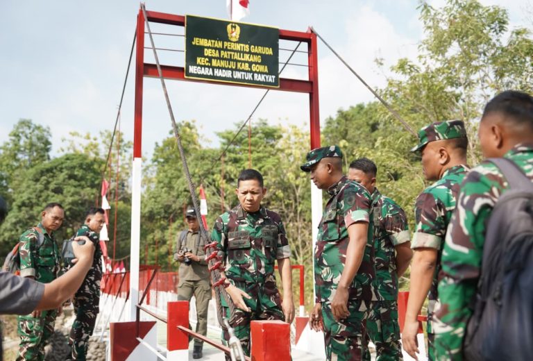 Pastikan kokoh dan Berkualitas, Kasdam Hasanuddin Tinjau Jembatan Perintis Garuda di Gowa
